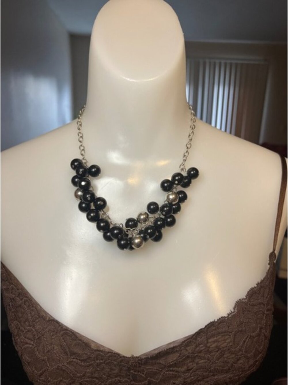 Black Bead Statement Necklace Silver Tone Chain Elegant Party Jewelry